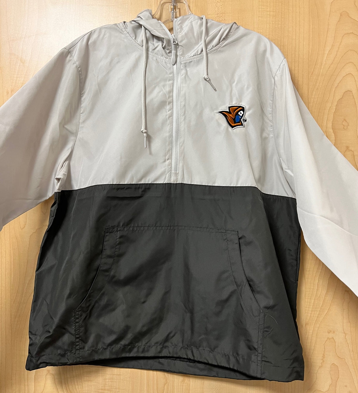Windbreaker Pullover